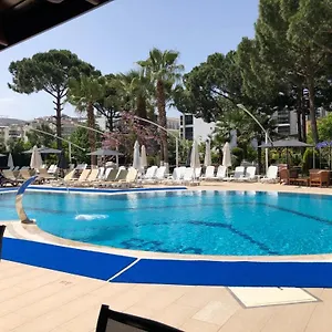 Opus Apart Otel